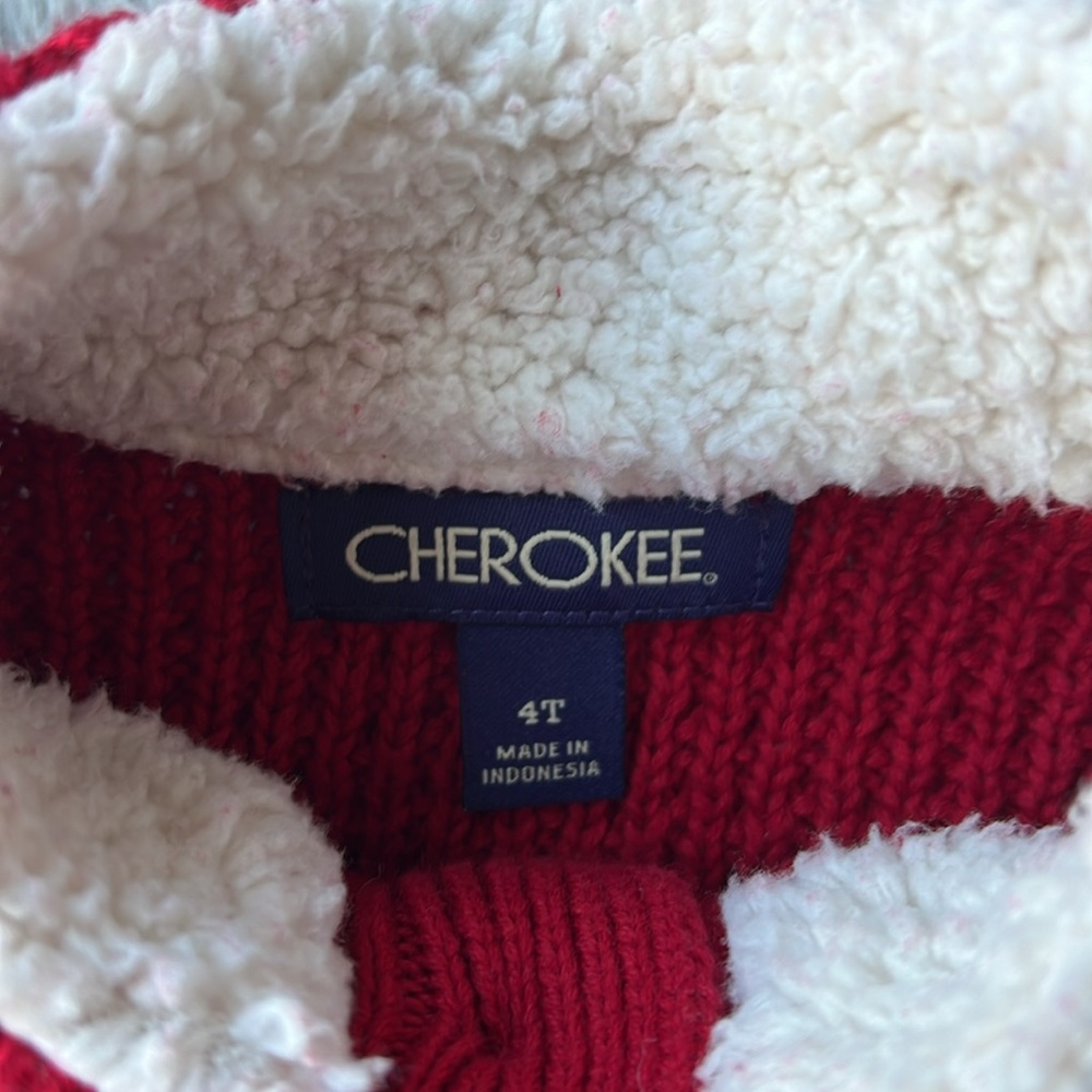 Cherokee Sweater - Picture 3 of 4
